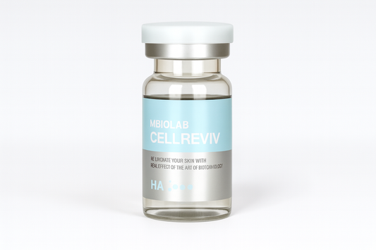 YOUNG&BEAUTY Cellreviv HA Glow vials in a clear box, showcasing five 5.0ml vials with a glowing serum inside.